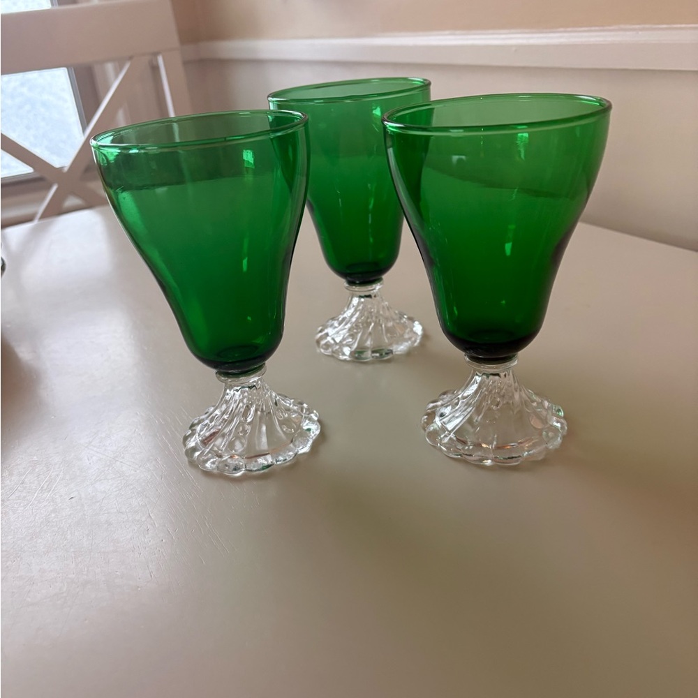 Set of 3 Antique Green Glass Goblets - Picture 5 of 7